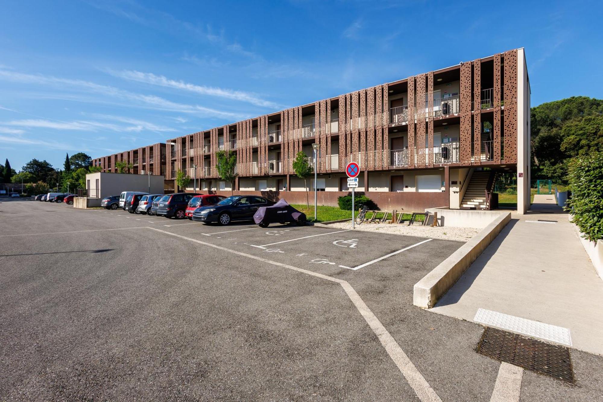 Residhotel Residence Pont Du Gard 里茅林斯 外观 照片