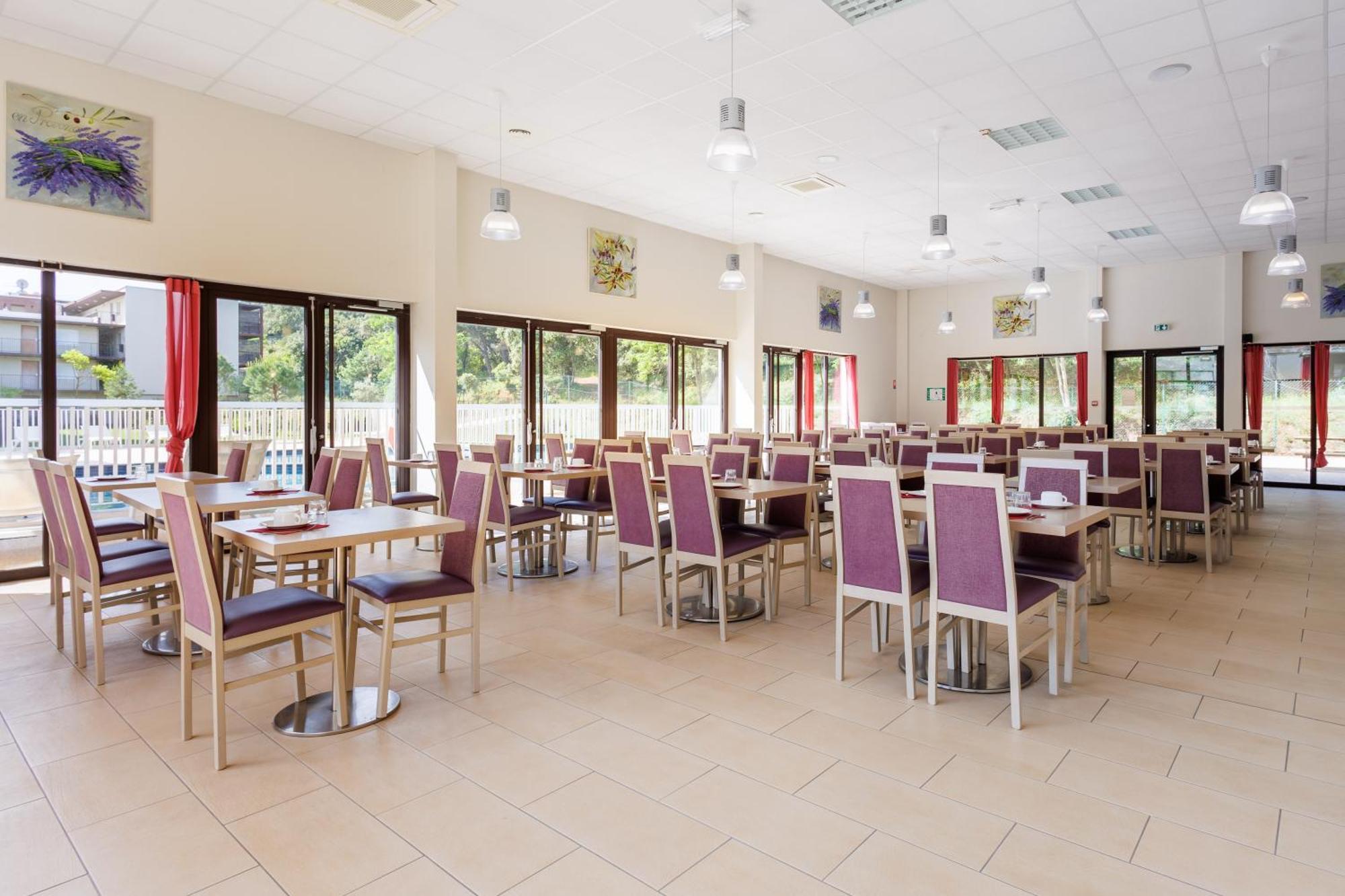 Residhotel Residence Pont Du Gard 里茅林斯 外观 照片
