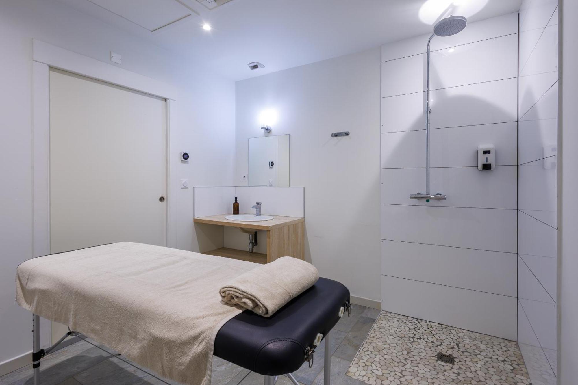 Residhotel Residence Pont Du Gard 里茅林斯 外观 照片